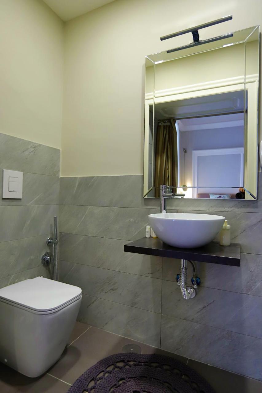 Porto 53 Bed & Breakfast Napoli Bagian luar foto