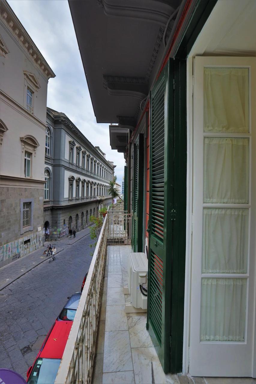 Porto 53 Bed & Breakfast Napoli Bagian luar foto